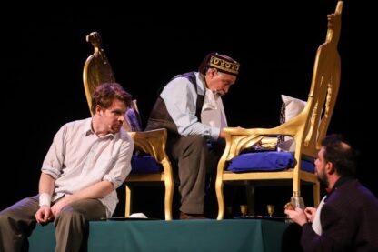6 SHOWMAN-