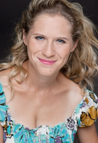 Anna Glanc Margulis 1 SHOWMAN-