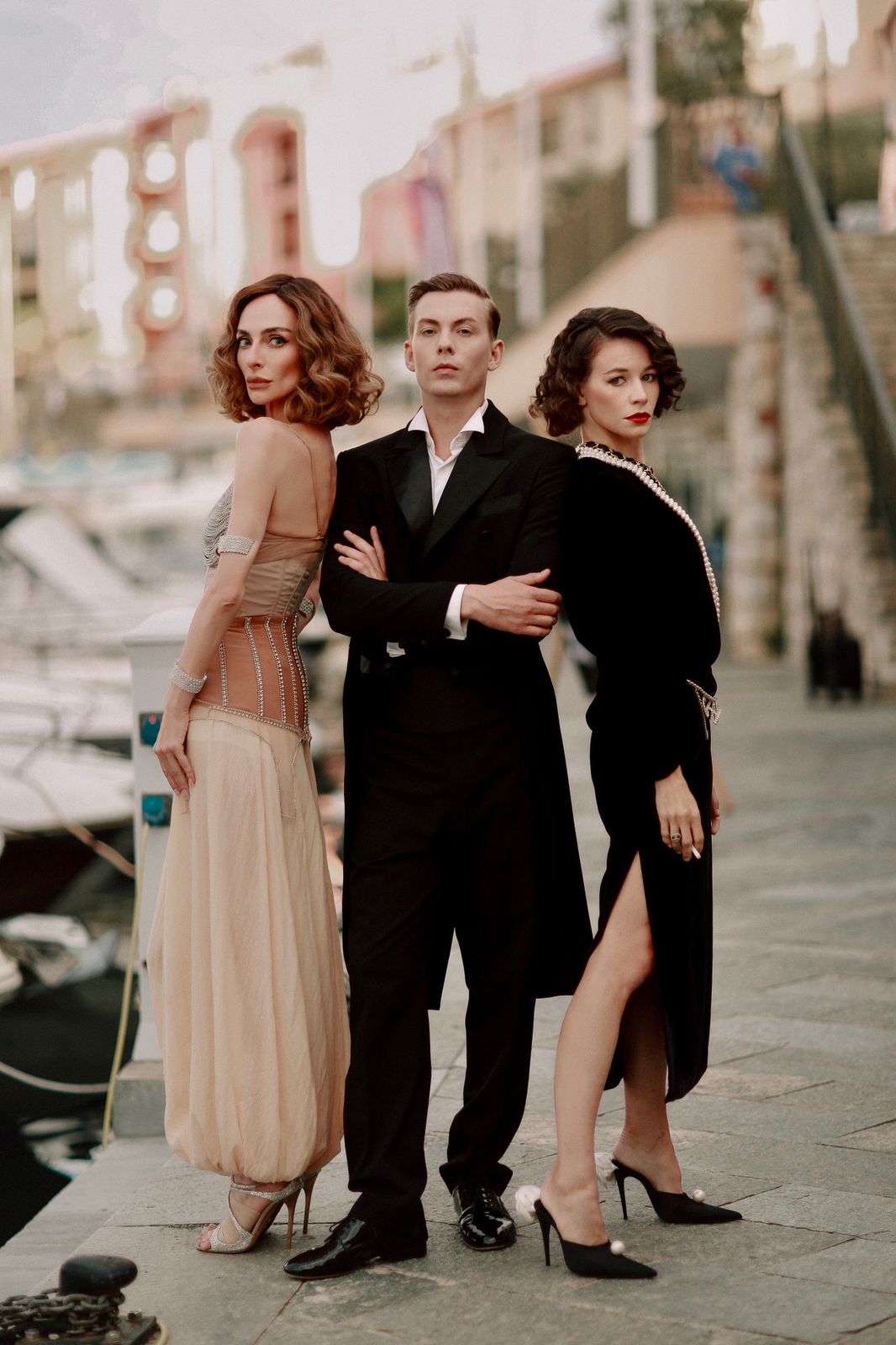 ЕКАТЕРИНА ВАРНАВА, СВЕТЛАНА УСТИНОВА и ДМИТРИЙ КОНДРАШОВ - «Шанель против Рубинштейн» 1 ЕКАТЕРИНА ВАРНАВА, СВЕТЛАНА УСТИНОВА и ДМИТРИЙ КОНДРАШОВ - «Шанель против Рубинштейн» — изображение 2