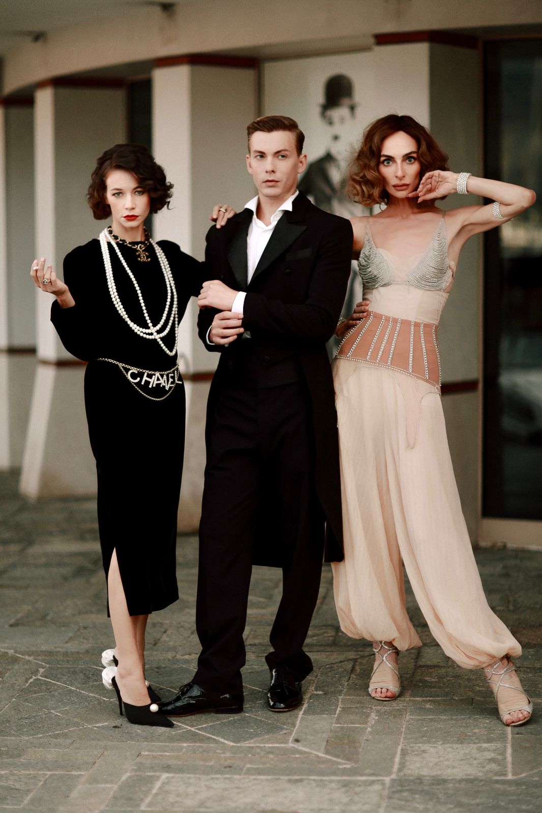 ЕКАТЕРИНА ВАРНАВА, СВЕТЛАНА УСТИНОВА и ДМИТРИЙ КОНДРАШОВ - «Шанель против Рубинштейн» 3 ЕКАТЕРИНА ВАРНАВА, СВЕТЛАНА УСТИНОВА и ДМИТРИЙ КОНДРАШОВ - «Шанель против Рубинштейн» — изображение 4